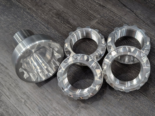 Splined Aluminum Centerlock Wheel Nuts (Set of 4, Socket Tool Included)